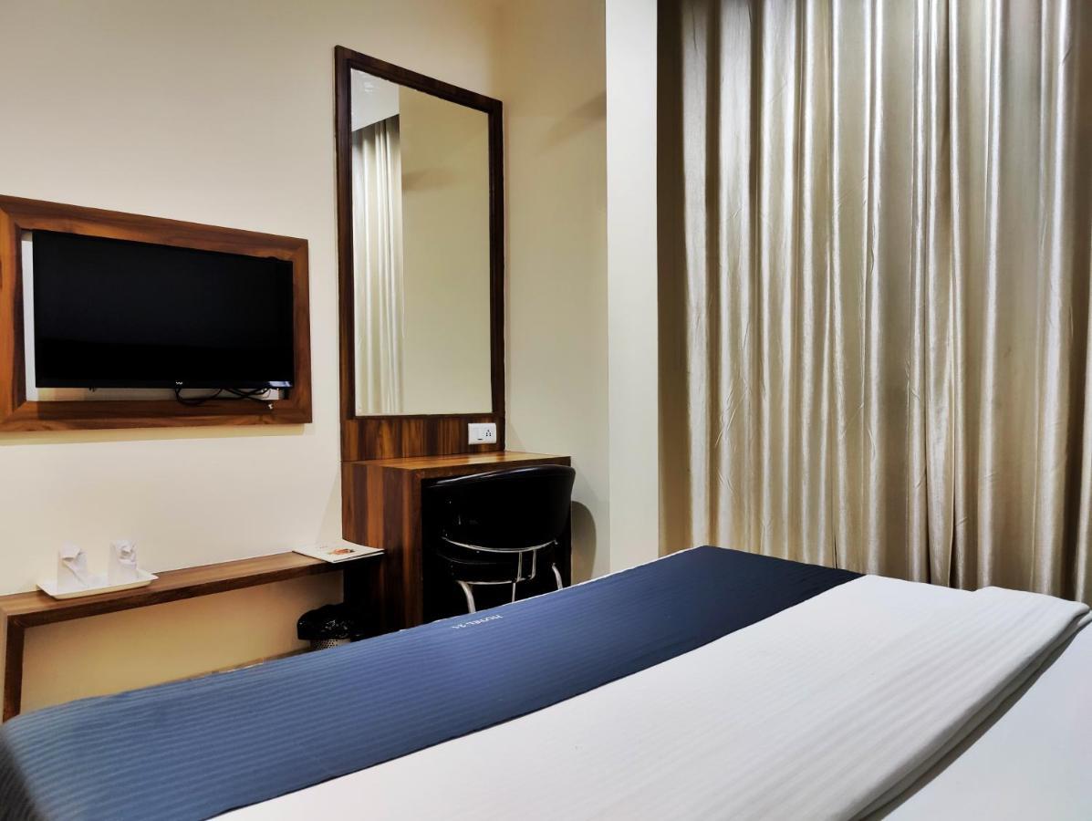 Hotel 21 Next To Chd Railway Station Chandīgarh Exterior foto