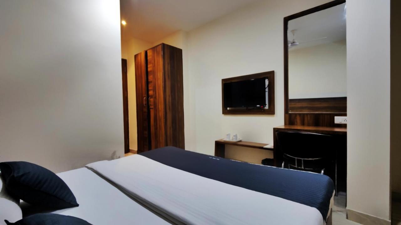 Hotel 21 Next To Chd Railway Station Chandīgarh Exterior foto